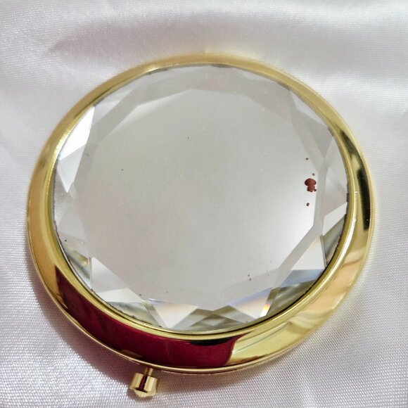 Crystal Makeup Mirror - Picture 1 of 4